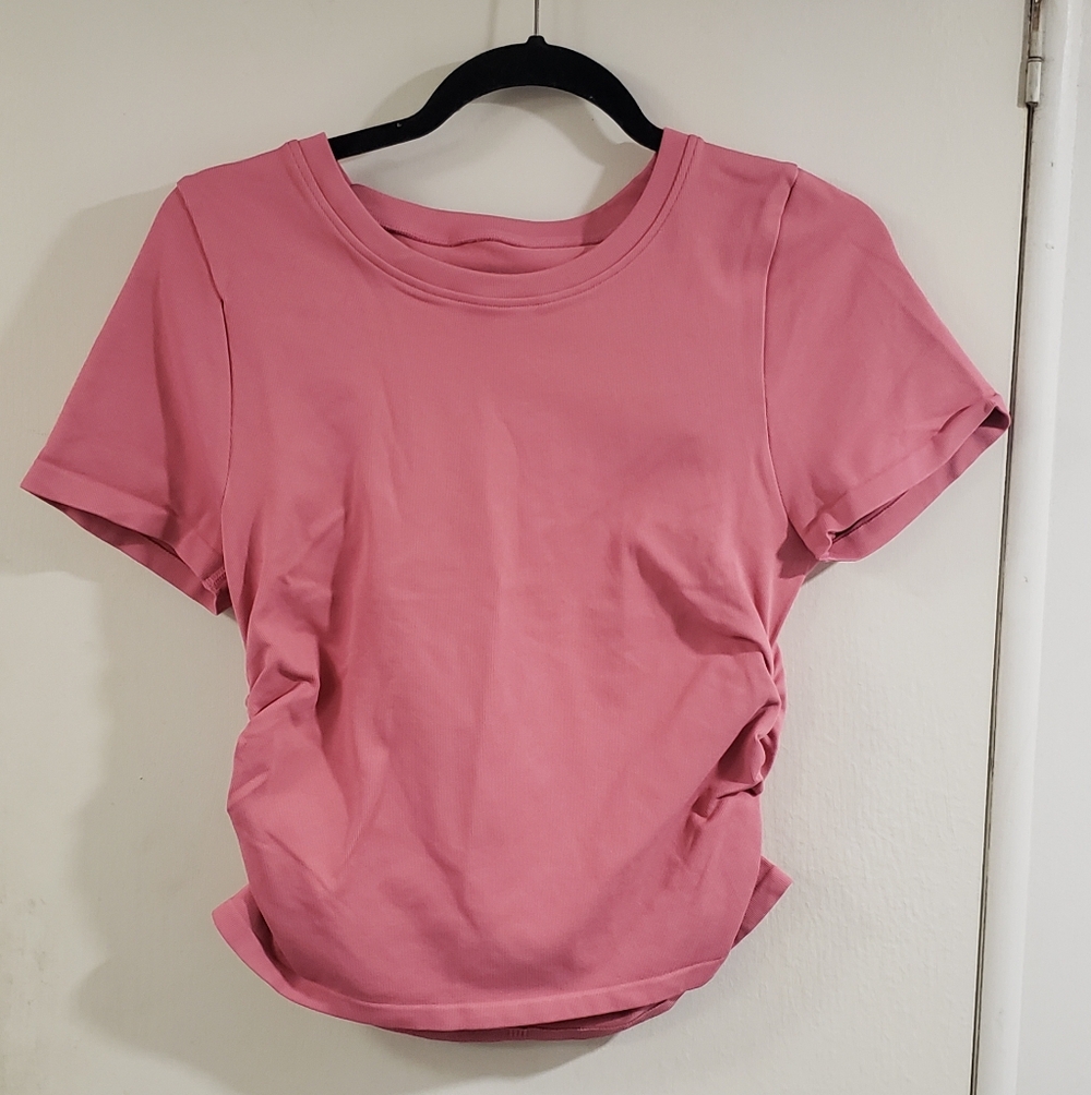 🌻NWOT OQQ Pink Short Sleeve Top